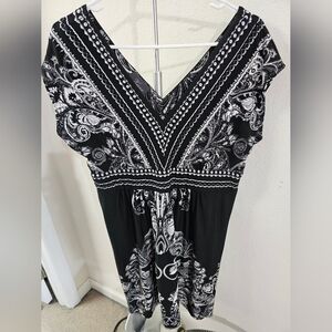 Sleeveless, high waist, double vneck summer dress, size M